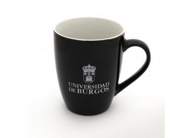 taza negra contraste