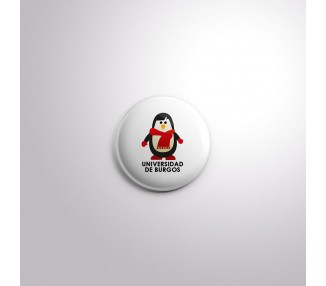 Chapa pingüino bufanda roja